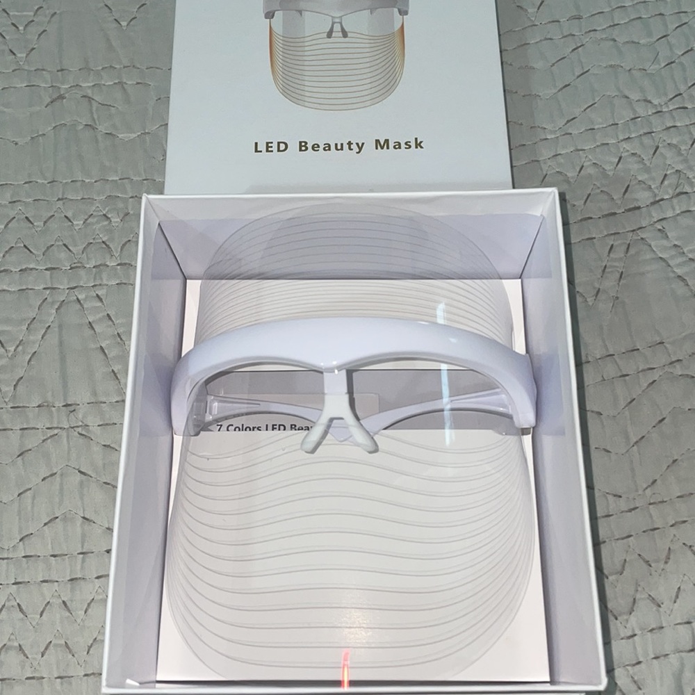 7 COLOUR LED MASK - Picture 6 of 6